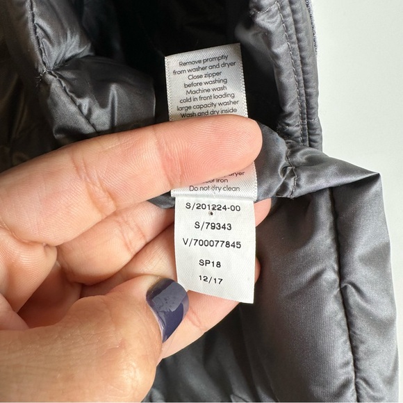 Athleta Downkind Down Puffer Jacket in Silver Bells Gray - Picture 5 of 9
